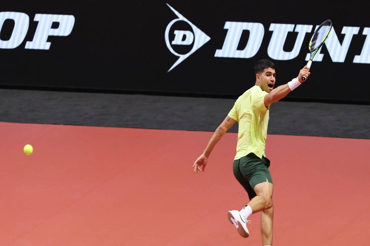 Alcaraz supera Sinner a Seul: la prima sfida del 2026 per il n.1 del mondo