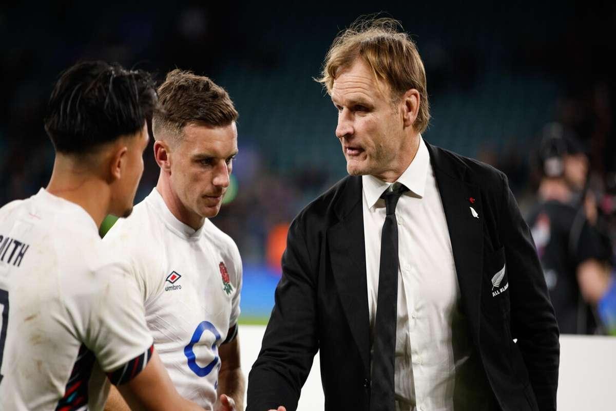 All Blacks in crisi: esonero di Robertson dopo un deludente 2025