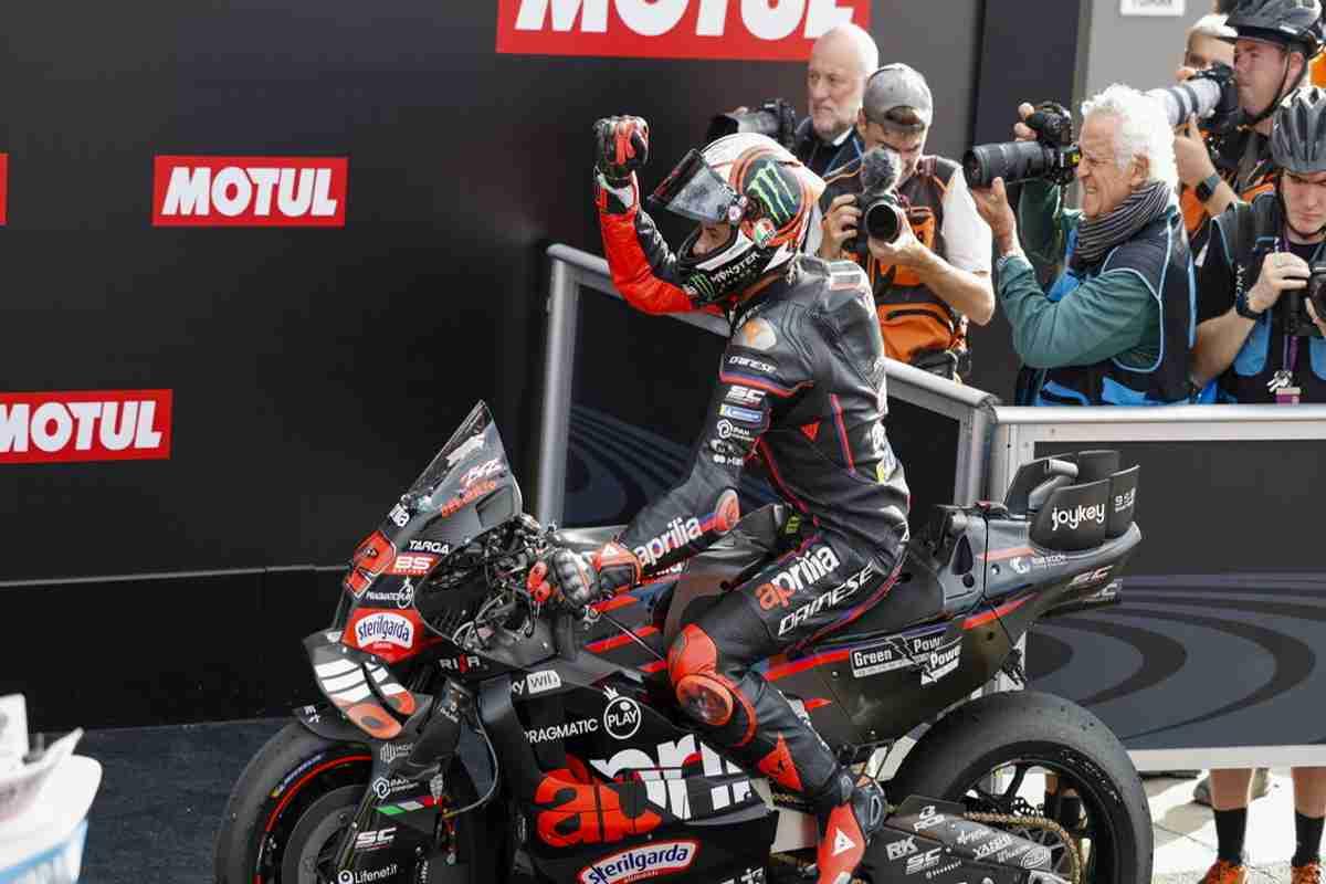 Aprilia riporta il Leone sulla livrea: la sfida per un 2025 da incorniciare