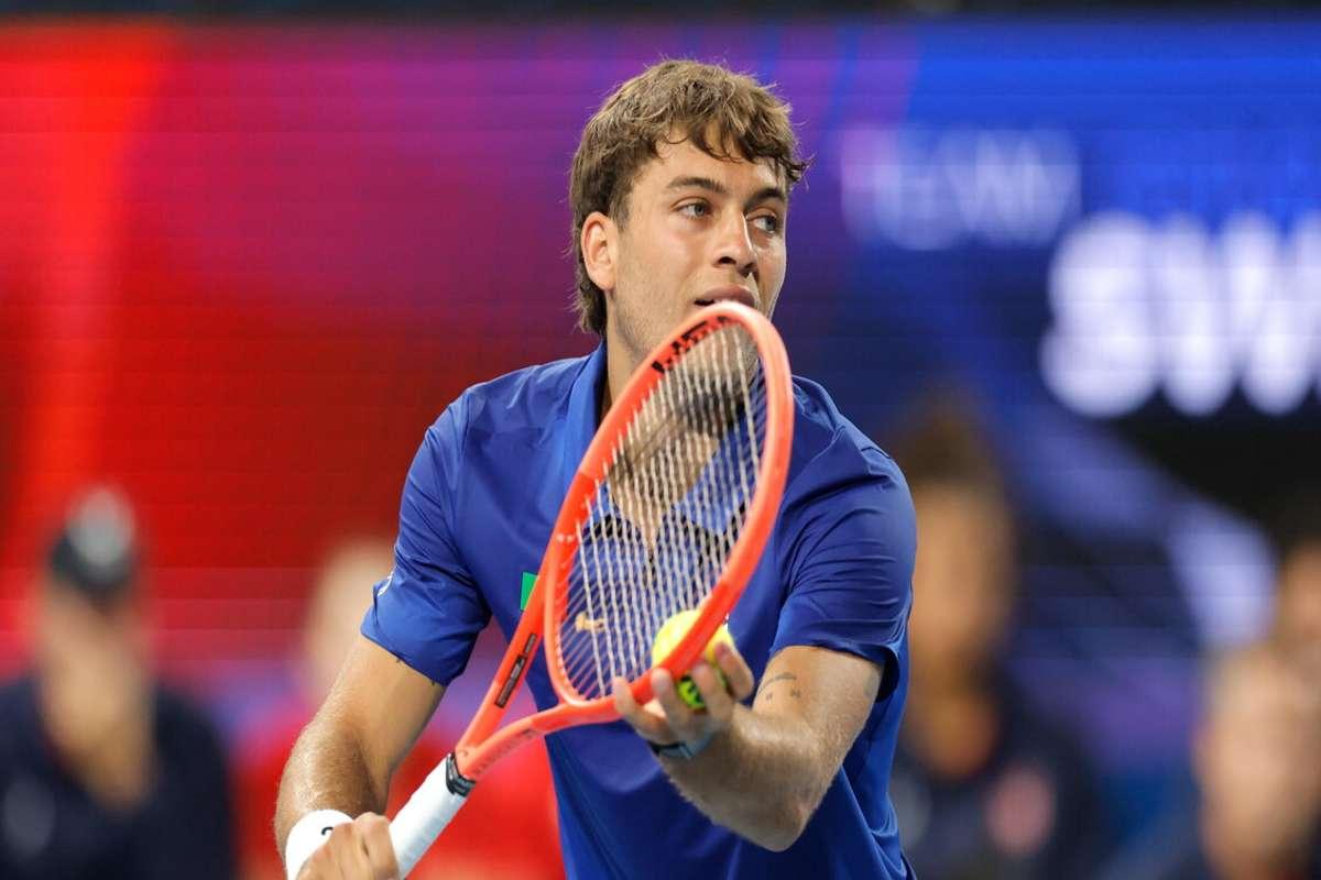 Cobolli riporta l'Italia in parità nella sfida contro la Svizzera alla United Cup