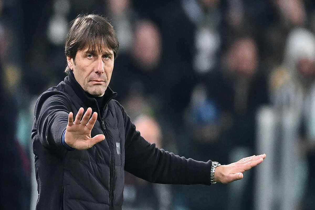 Conte: Napoli affronta le onde alte, la determinazione non vacilla