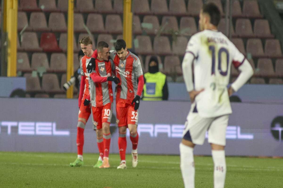 Cremonese delusa: Vardy non basta, il Cagliari risponde e pareggia 2-2