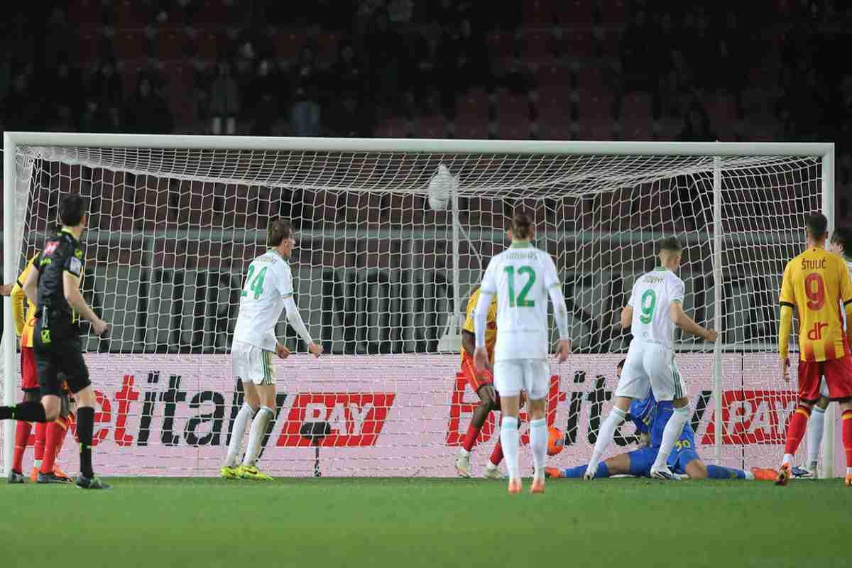 Dovbuk colpito da un nuovo infortunio muscolare: due settimane di stop nel momento cruciale