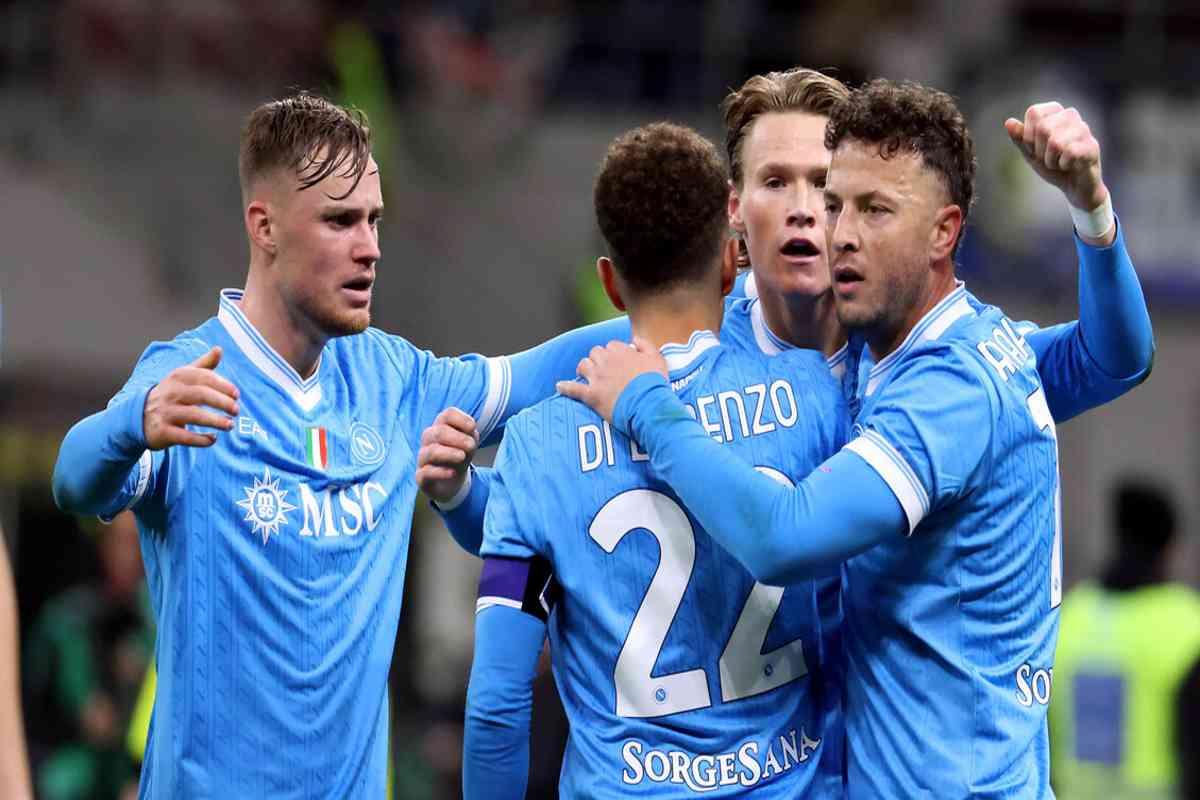 Inter e Napoli si dividono la posta: McTominay protagonista con una doppietta