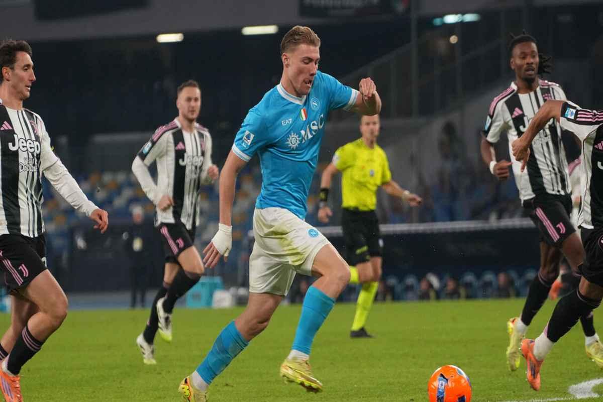 Juventus contro Napoli: la sfida in diretta che infiamma la Serie A