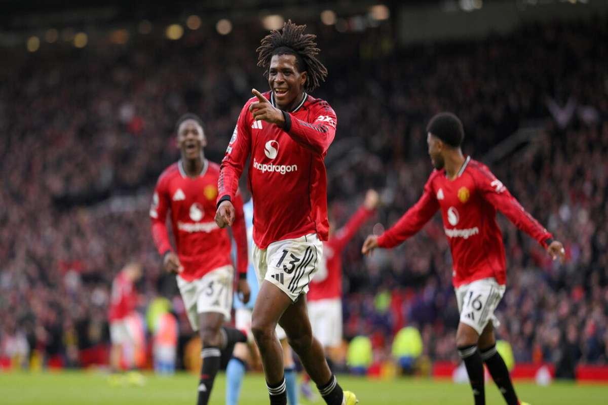 Manchester United trionfa nel derby: City sconfitto 2-0