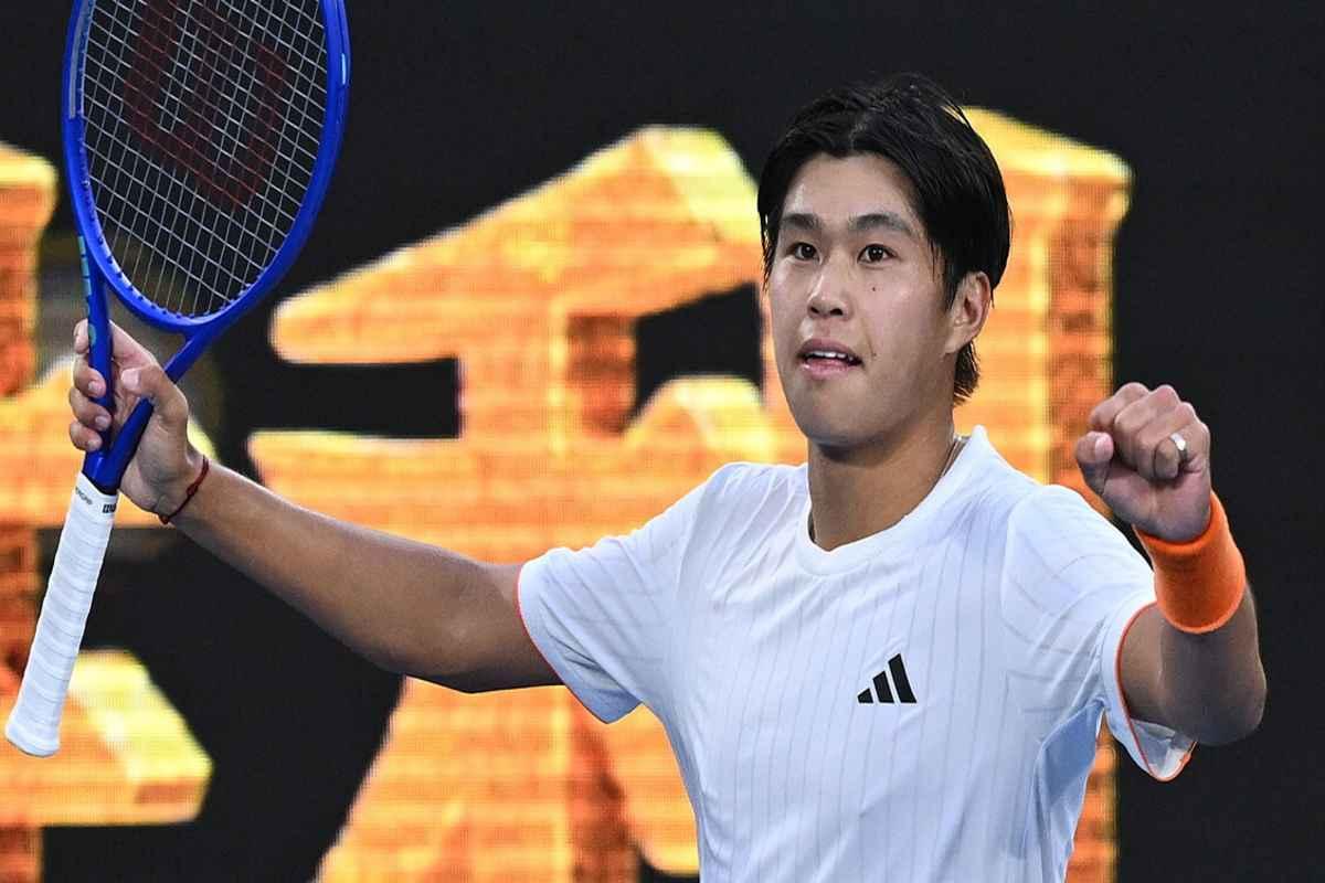 Medvedev fuori dai giochi: Tien sorprende e conquista i quarti all'Australian Open