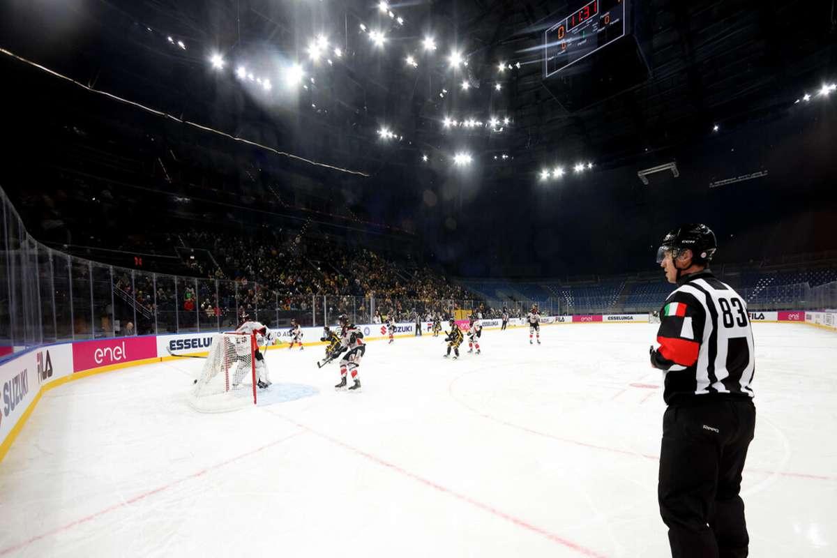 Milano Cortina -27: Moffatt commenta le crepe e l'entusiasmo per il campo da hockey