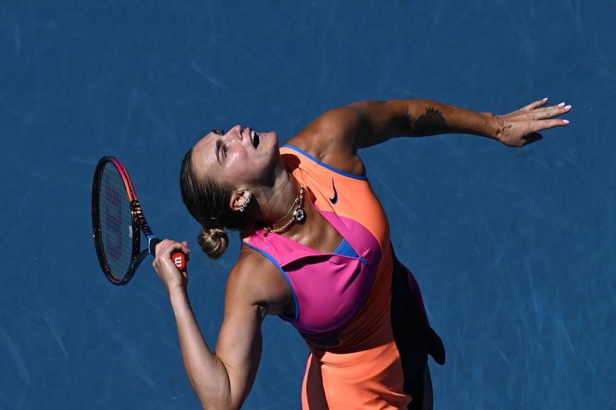 Sabalenka conquista la semifinale agli Australian Open battendo Jovic