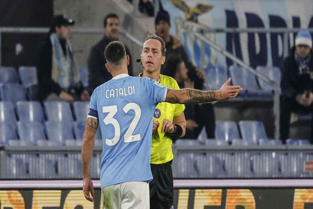 Squalifiche nel calcio: Cataldi, Miranda e Ostigard fuori gioco per una giornata