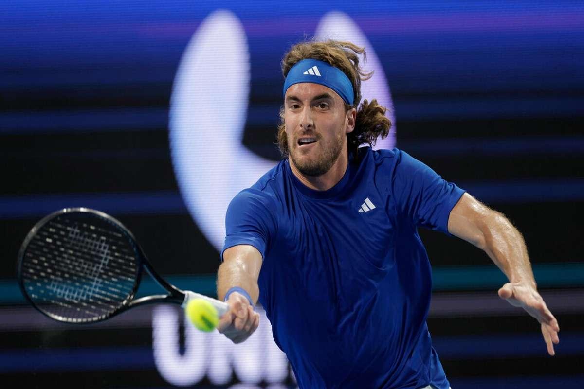 Tsitsipas trionfa su Harris e guida la Grecia nella United Cup