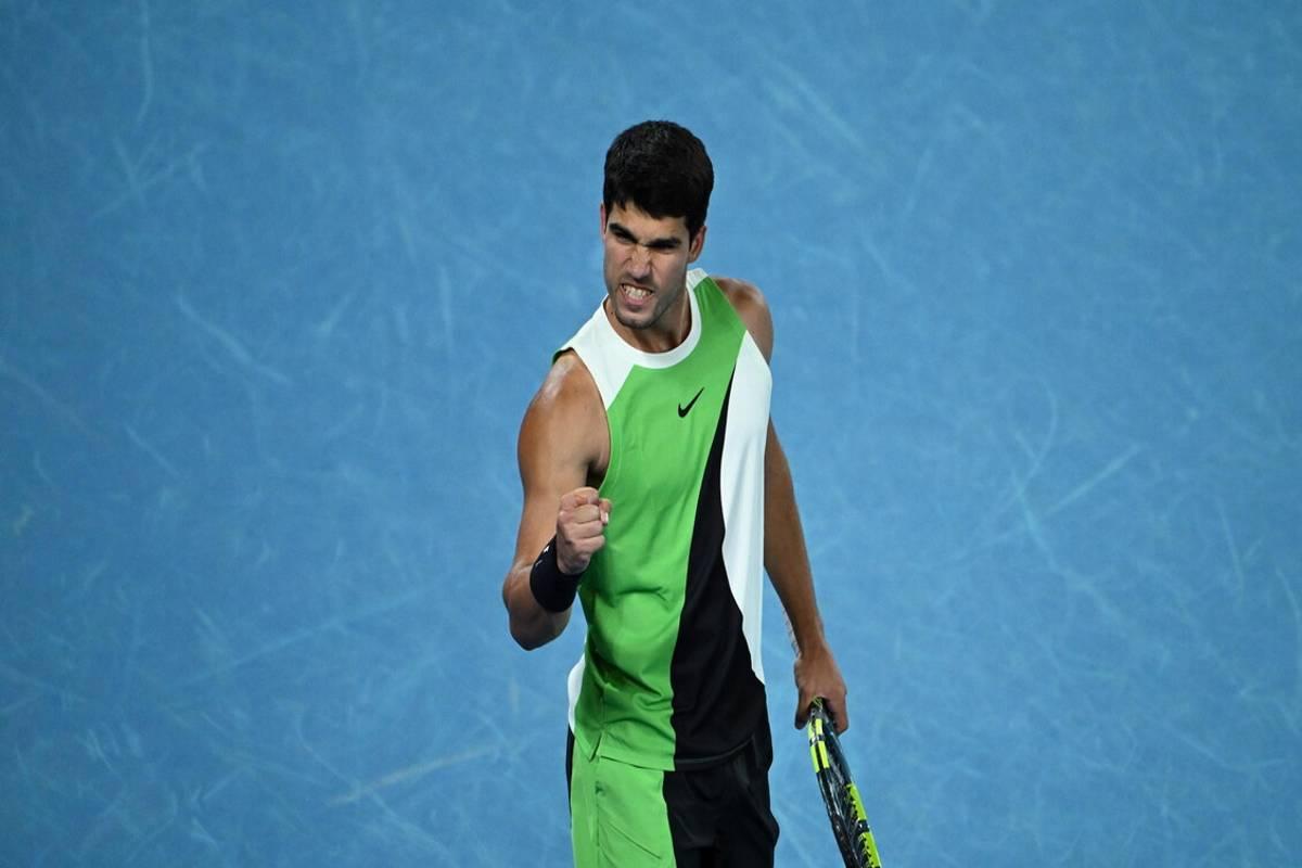 Alcaraz trionfa su Djokovic e conquista gli Australian Open