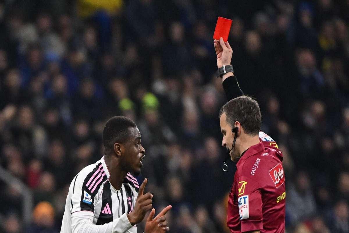 Arbitro La Penna sotto minaccia dopo Inter-Juve: scatta la denuncia