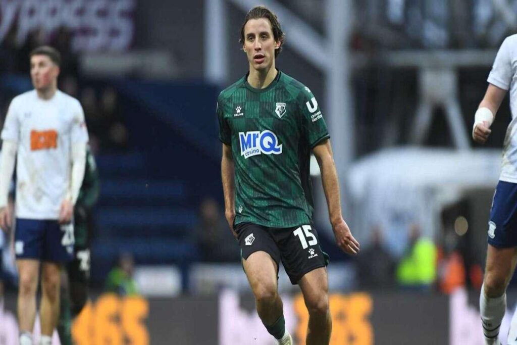 Bove torna in campo con il Watford dopo 14 mesi dall'arresto cardiaco