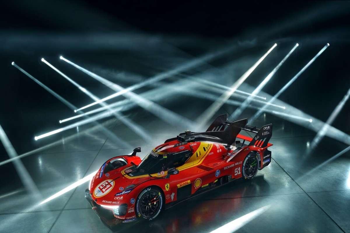 Ferrari 499P: la livrea delle hypercar iridate che conquisterà il mondiale endurance 2026
