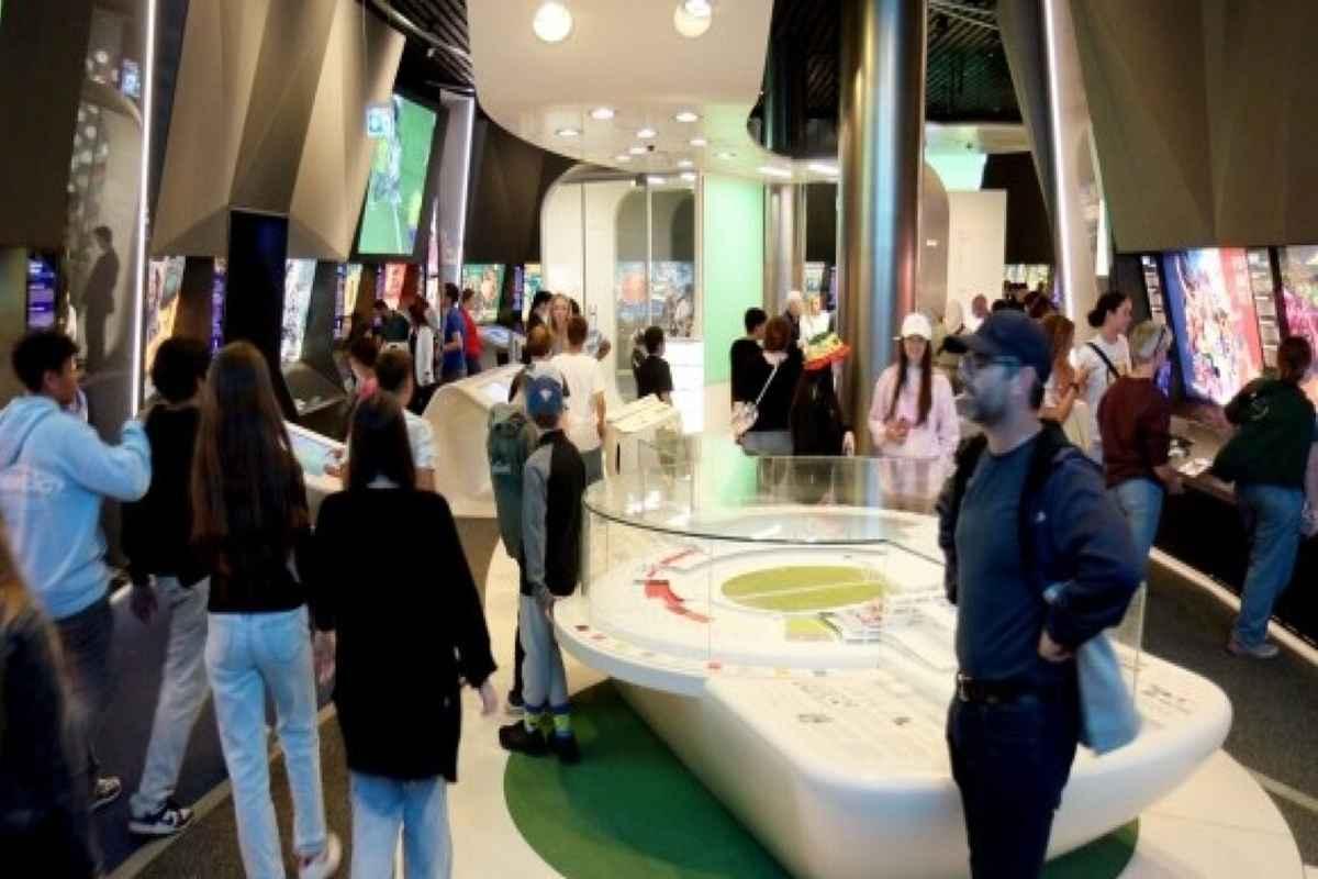 Fifa Museum: un trionfo di 430.000 visitatori nel 2025