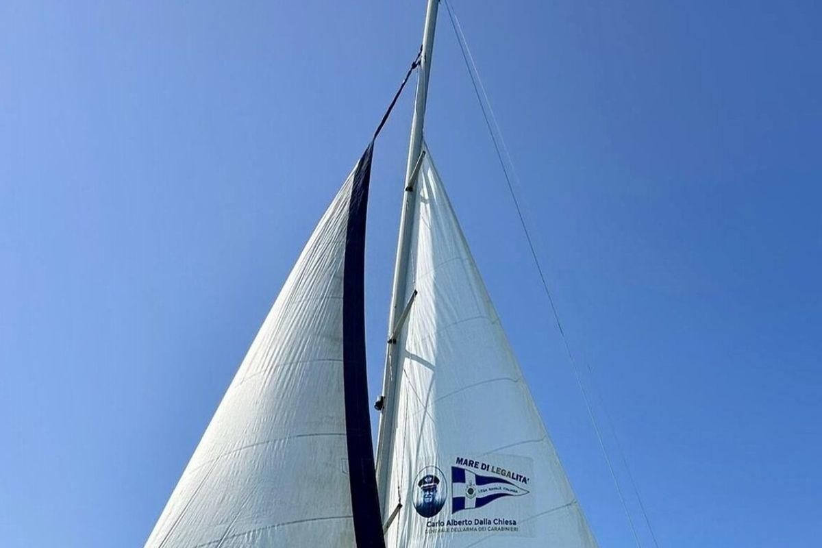 Giovani velisti in azione: la sfida della legalità a bordo della barca della Lega Navale Italiana