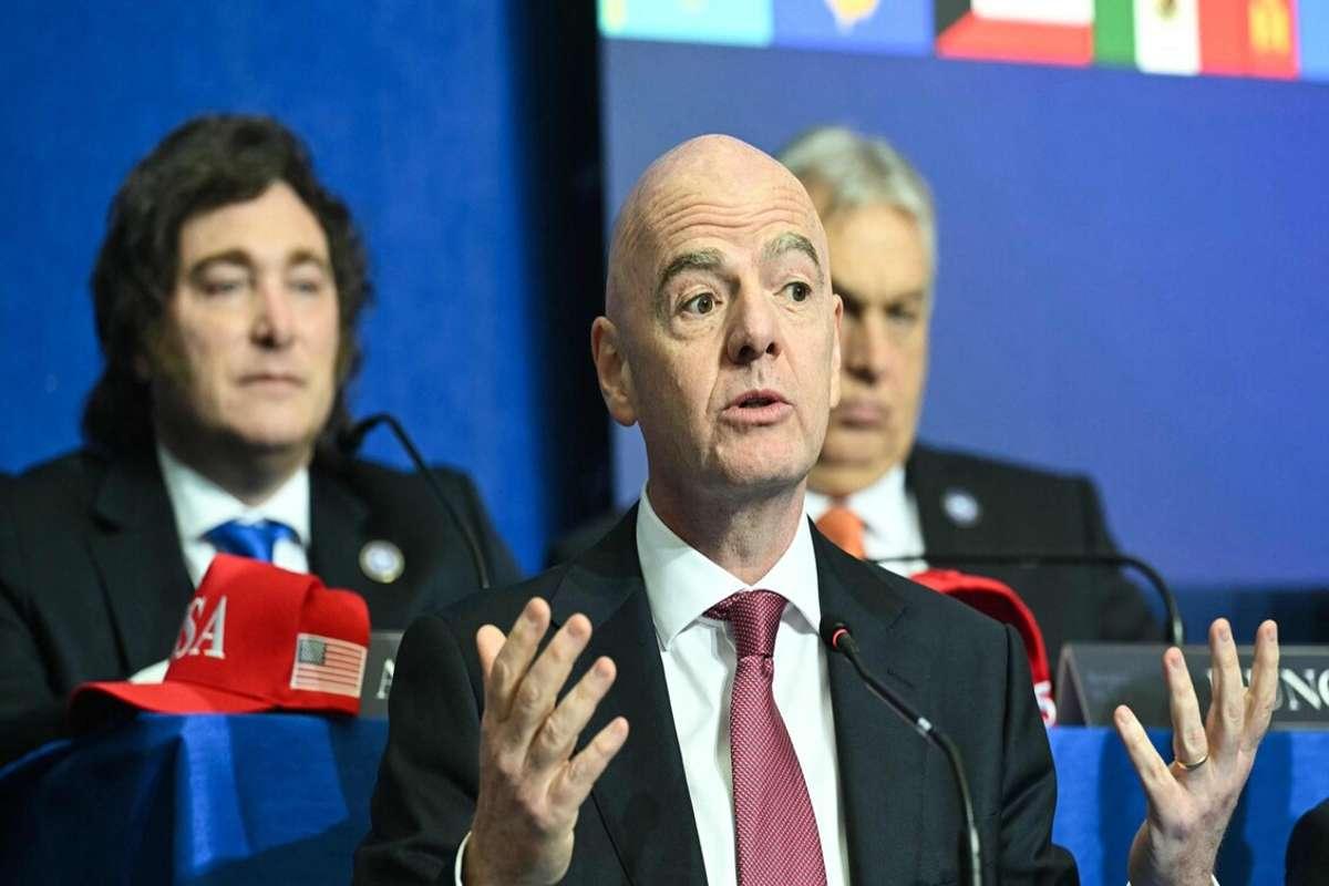 Infantino ottimista sui Mondiali, nonostante le violenze in Messico