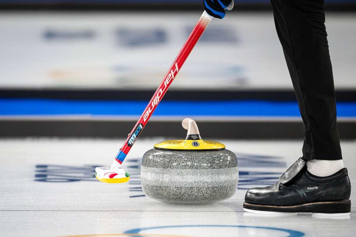 Italia inizia alla grande nel curling maschile: vittoria 7-6 contro la Svezia a Milano Cortina