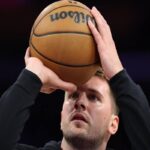 Lakers trionfano, ma Doncic si infortuna: sconfitti anche Detroit e Houston