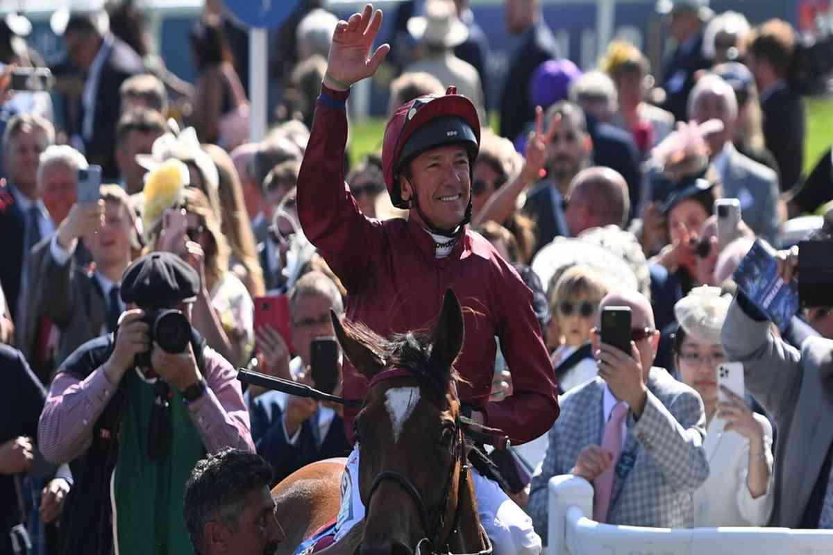 L'epilogo emozionante di Frankie Dettori: un addio indimenticabile sul palcoscenico delle corse