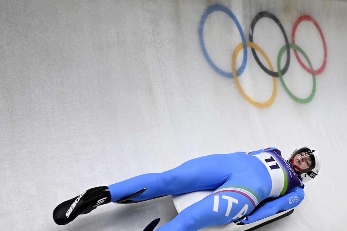 Milano Cortina: il bronzo della staffetta mista nello slittino conquista il podio