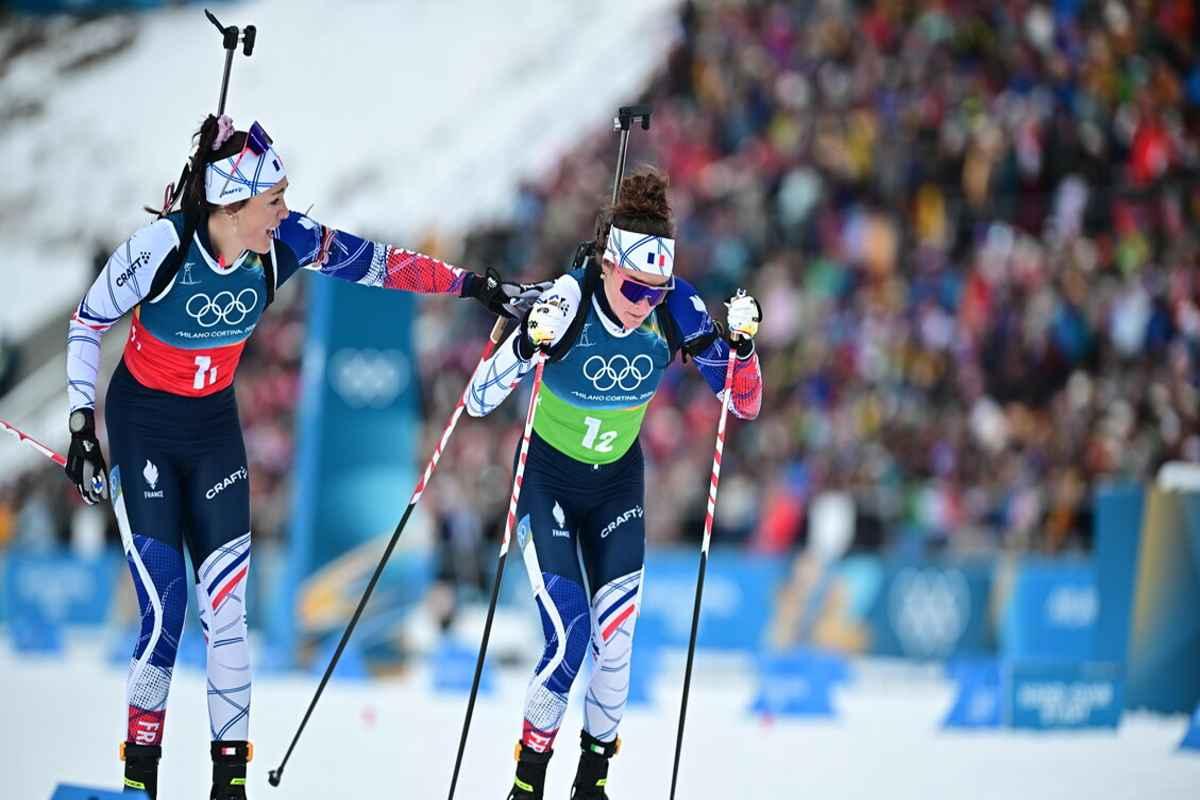 Milano Cortina: la staffetta biathlon va alla Francia, l'Italia si ferma all'11° posto