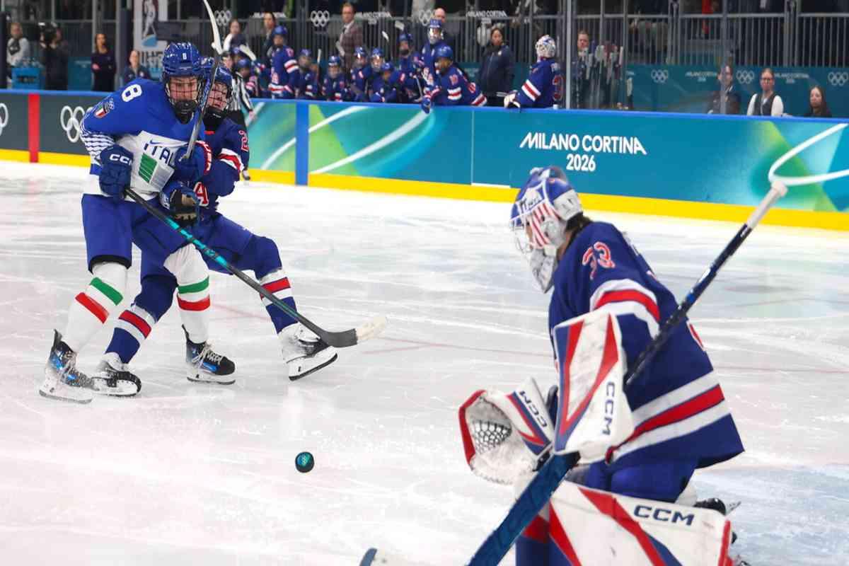 Milano Cortina: l'azzurre dell'hockey escono ai quarti dopo una sconfitta schiacciante contro gli Usa