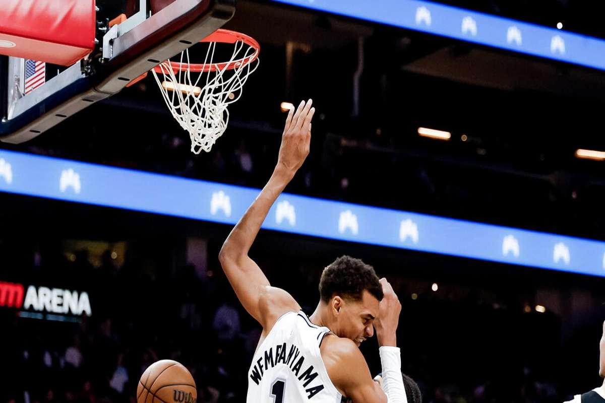 San Antonio domina i Lakers grazie a un Wembanyama straordinario