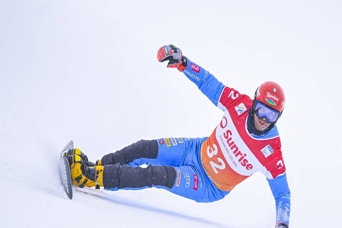 Snowboard a Livigno: i campioni si sfidano nel gigante parallelo di Milano Cortina