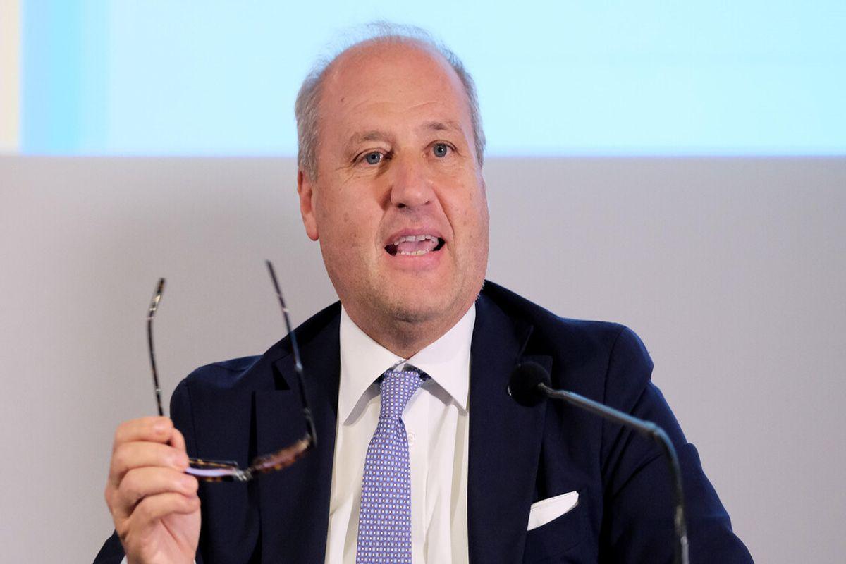 Uso politico delle immagini degli atleti: la denuncia del Presidente di Federghiaccio