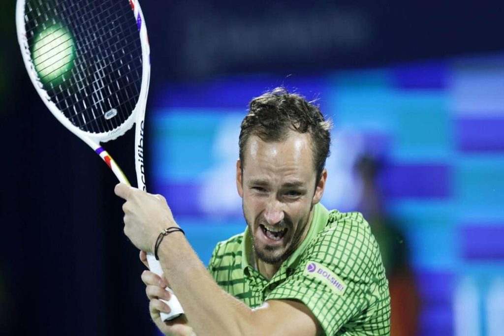 Tennisti bloccati a Dubai: l'Atp interviene sulla crisi iraniana